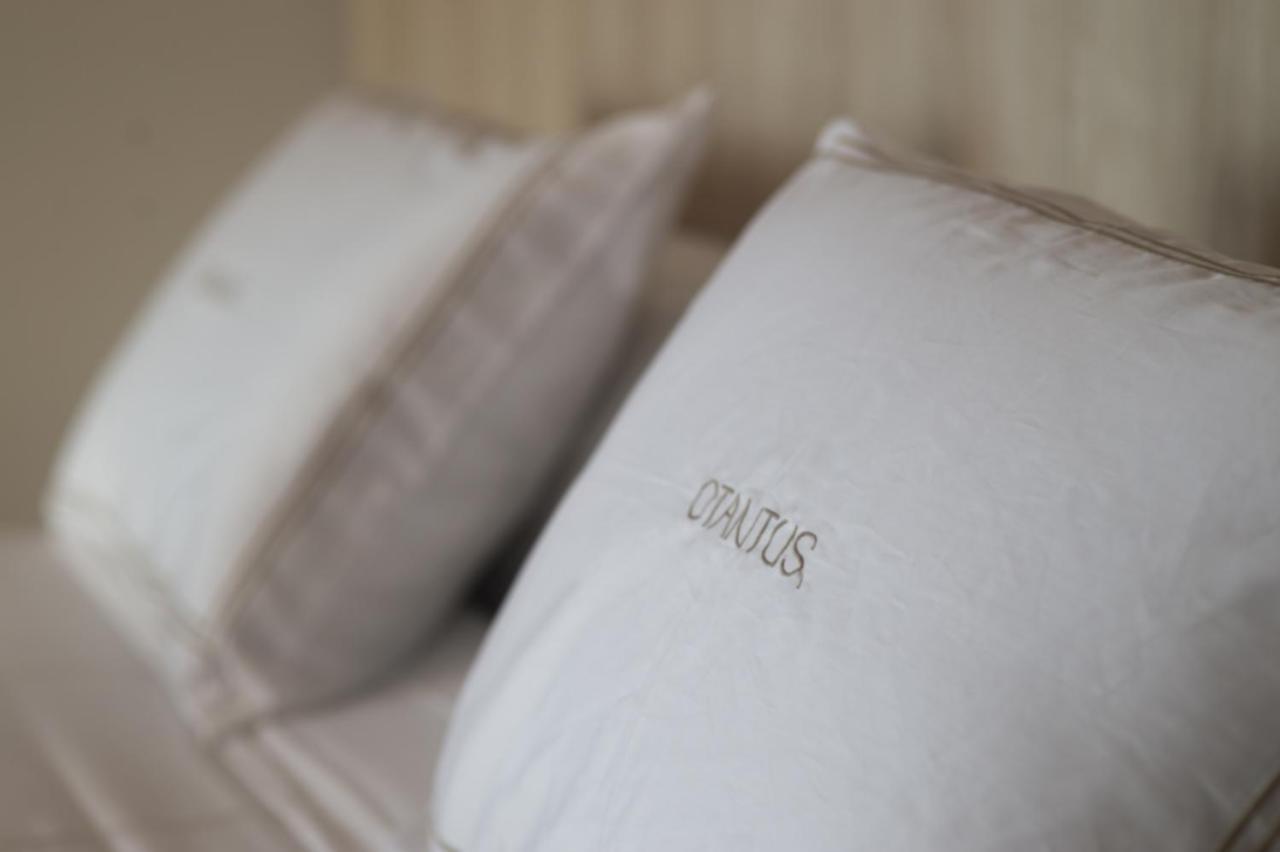 Otantus Hotel Muros Bagian luar foto