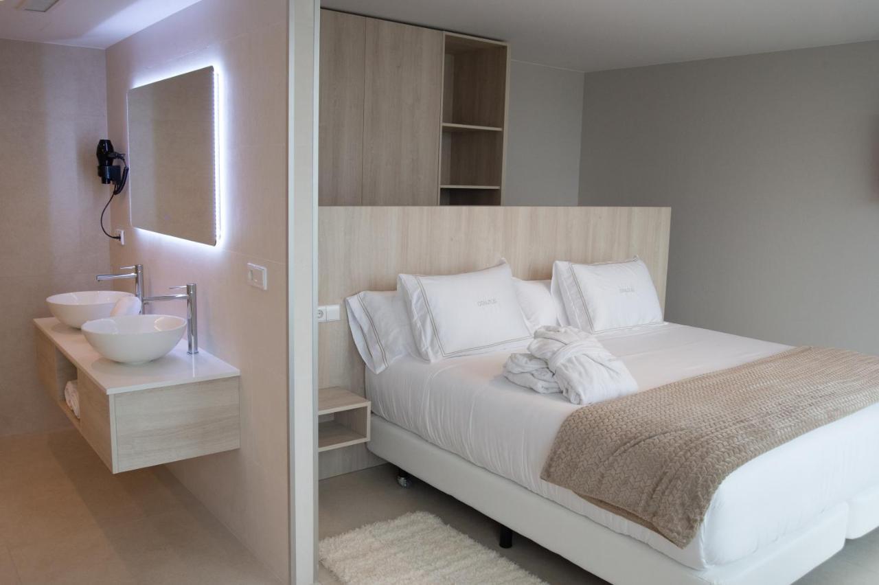 Otantus Hotel Muros Bagian luar foto