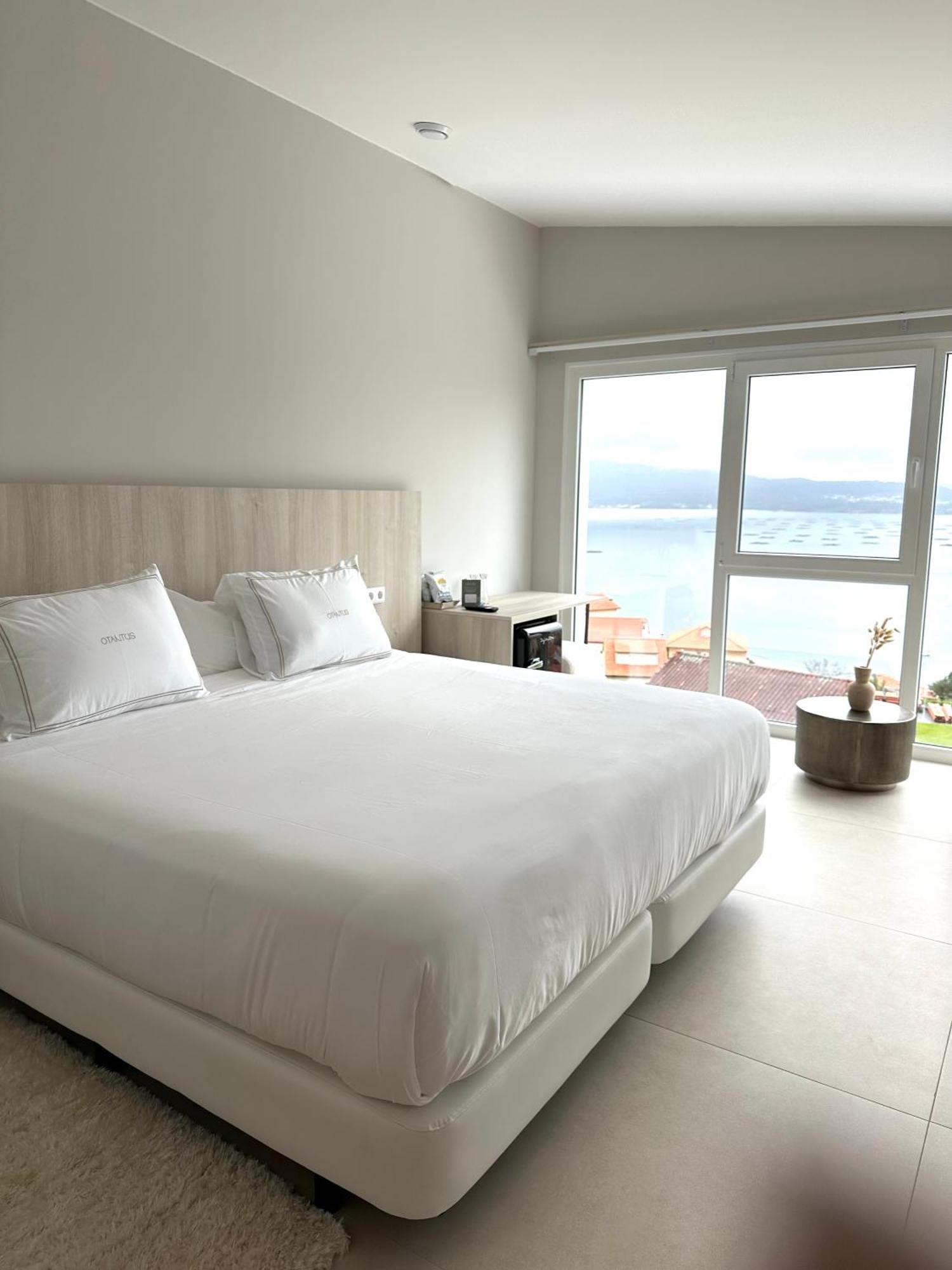Otantus Hotel Muros Bagian luar foto