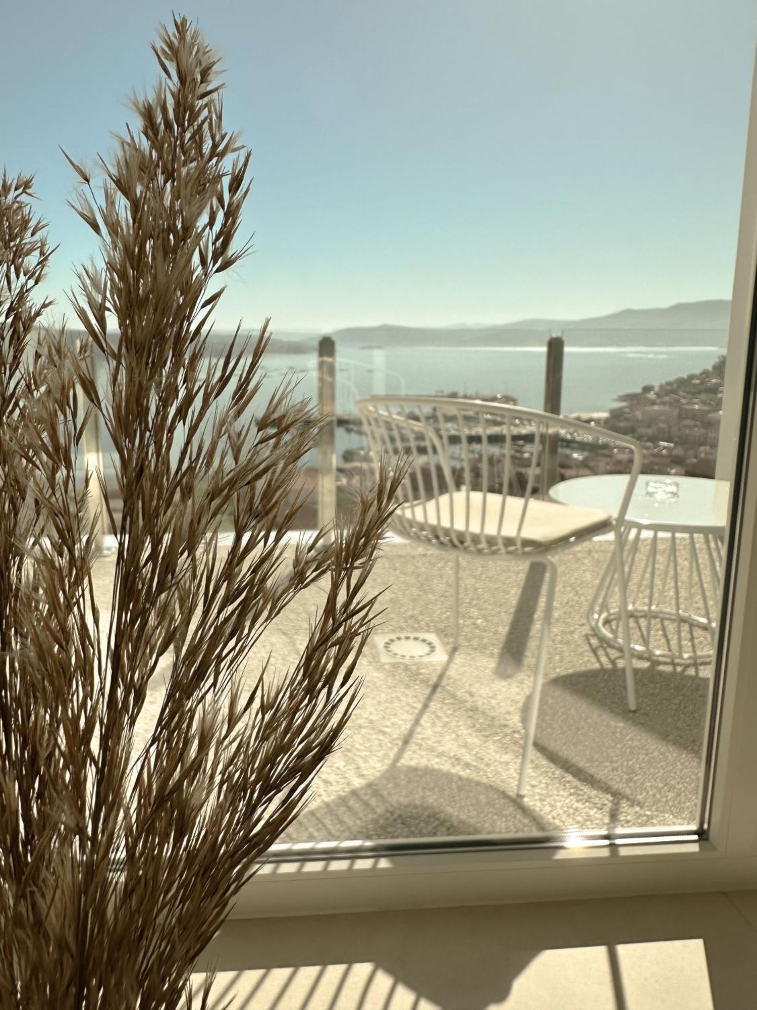 Otantus Hotel Muros Bagian luar foto